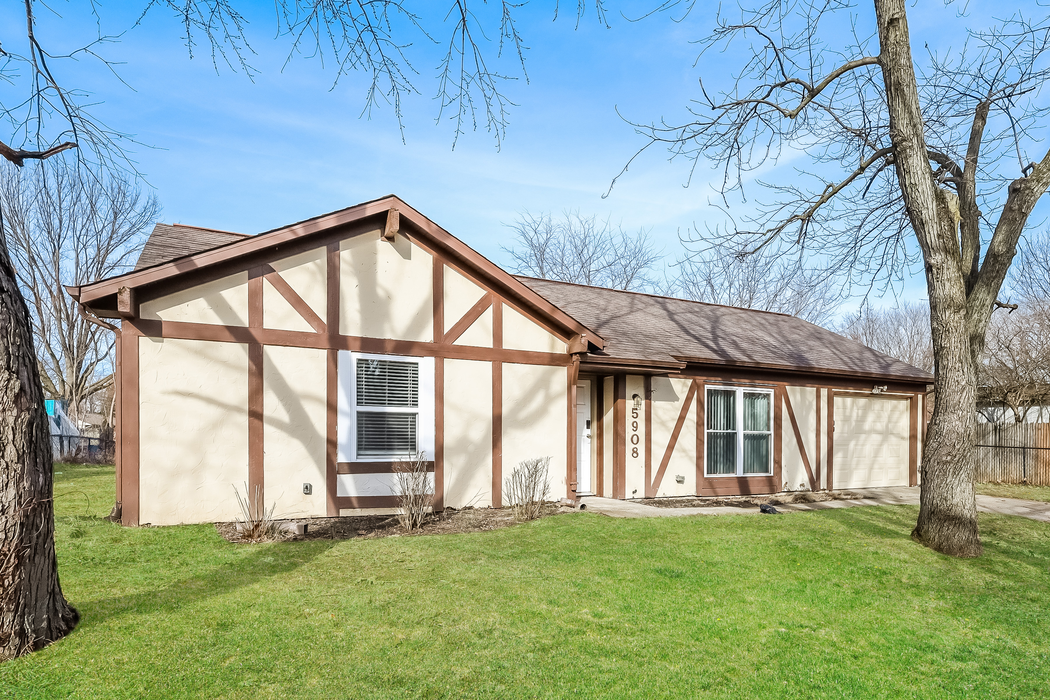 5908 Dunseth Ct Indianapolis, IN 46254